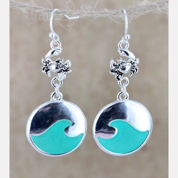 Jewelry - Silvertone & Aqua Sea Glass Crab Wave Earrings